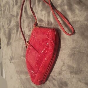 Vintage Lrella snake skin small purse